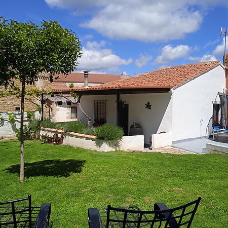 Casa Rural Carino Armananzas Екстер'єр фото